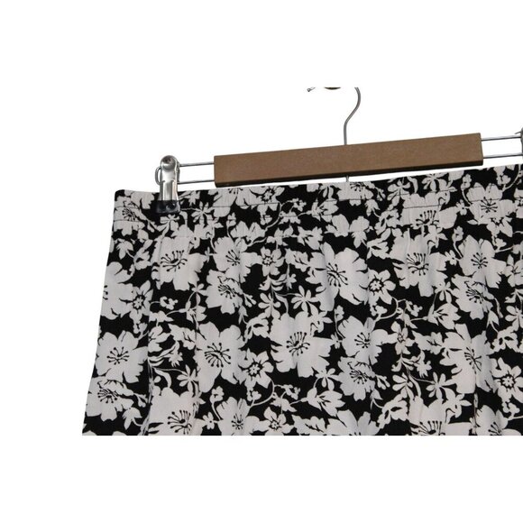 NWT LOFT Skirt Size Large Flowy Black White Floral Pull On Elastic Waist Preppy - Picture 2 of 9